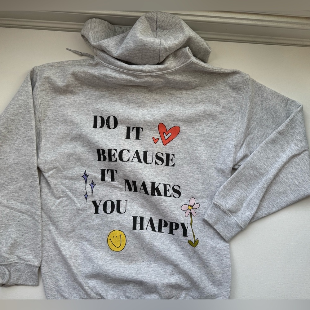 Excellent condition OLIVELYNN hooded sweatshirt M $79